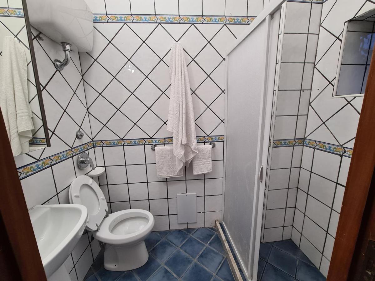 Old Bay Apartment เนเปิลส์ ภายนอก รูปภาพ